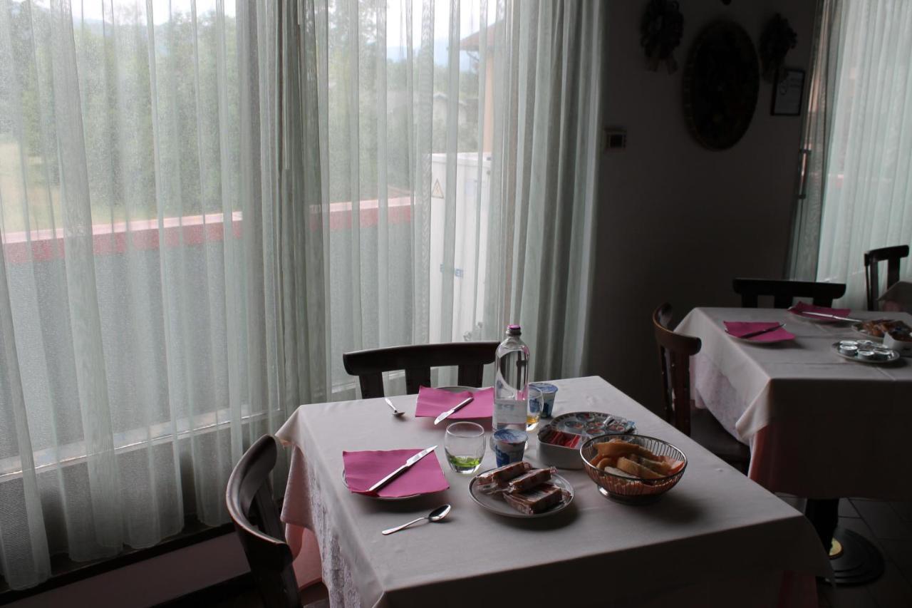 Hotel O'Scugnizzo 2 Belluno Luaran gambar