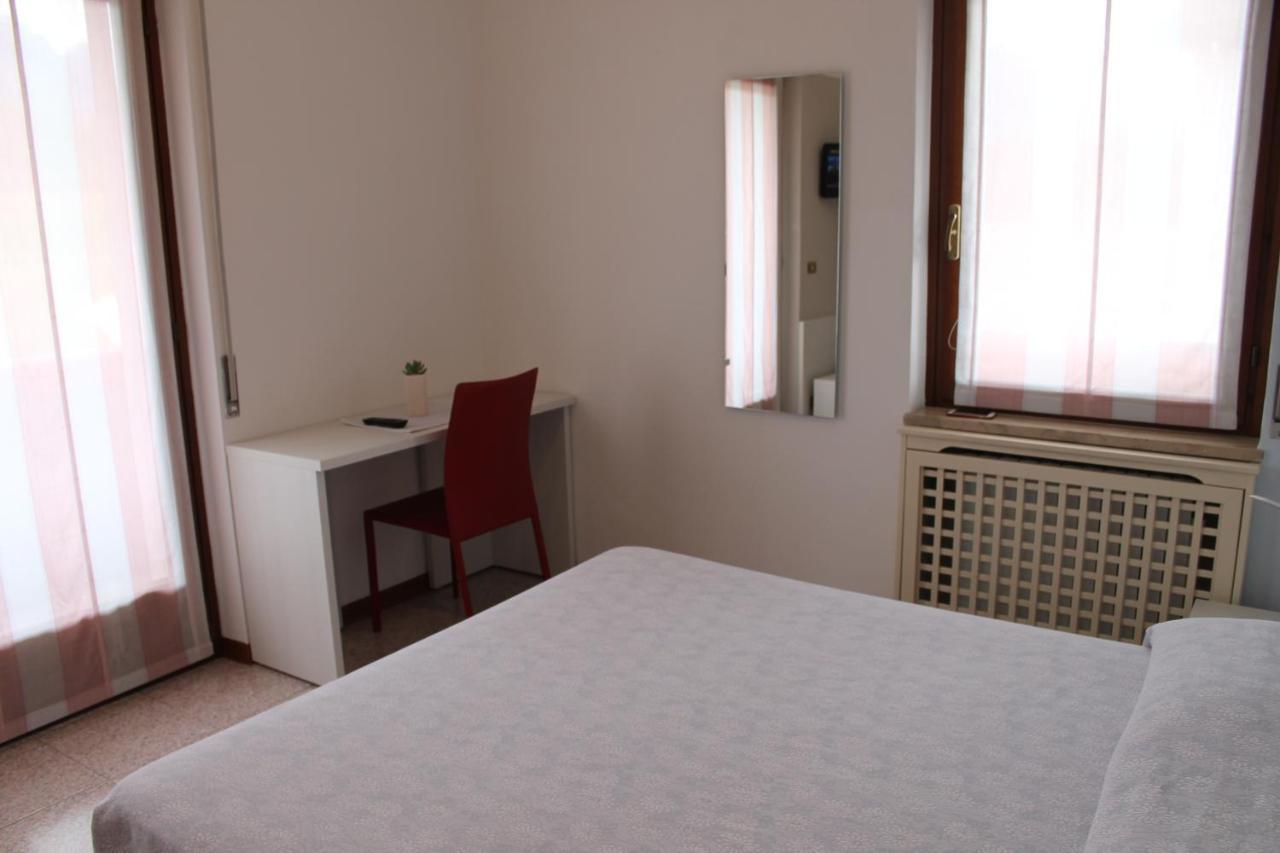 Hotel O'Scugnizzo 2 Belluno Luaran gambar