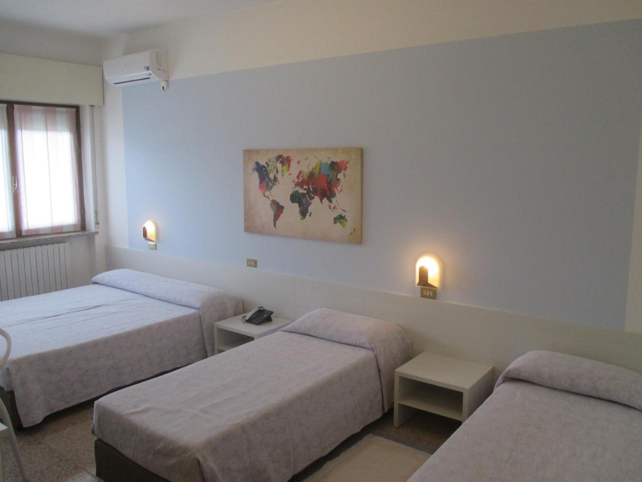 Hotel O'Scugnizzo 2 Belluno Luaran gambar