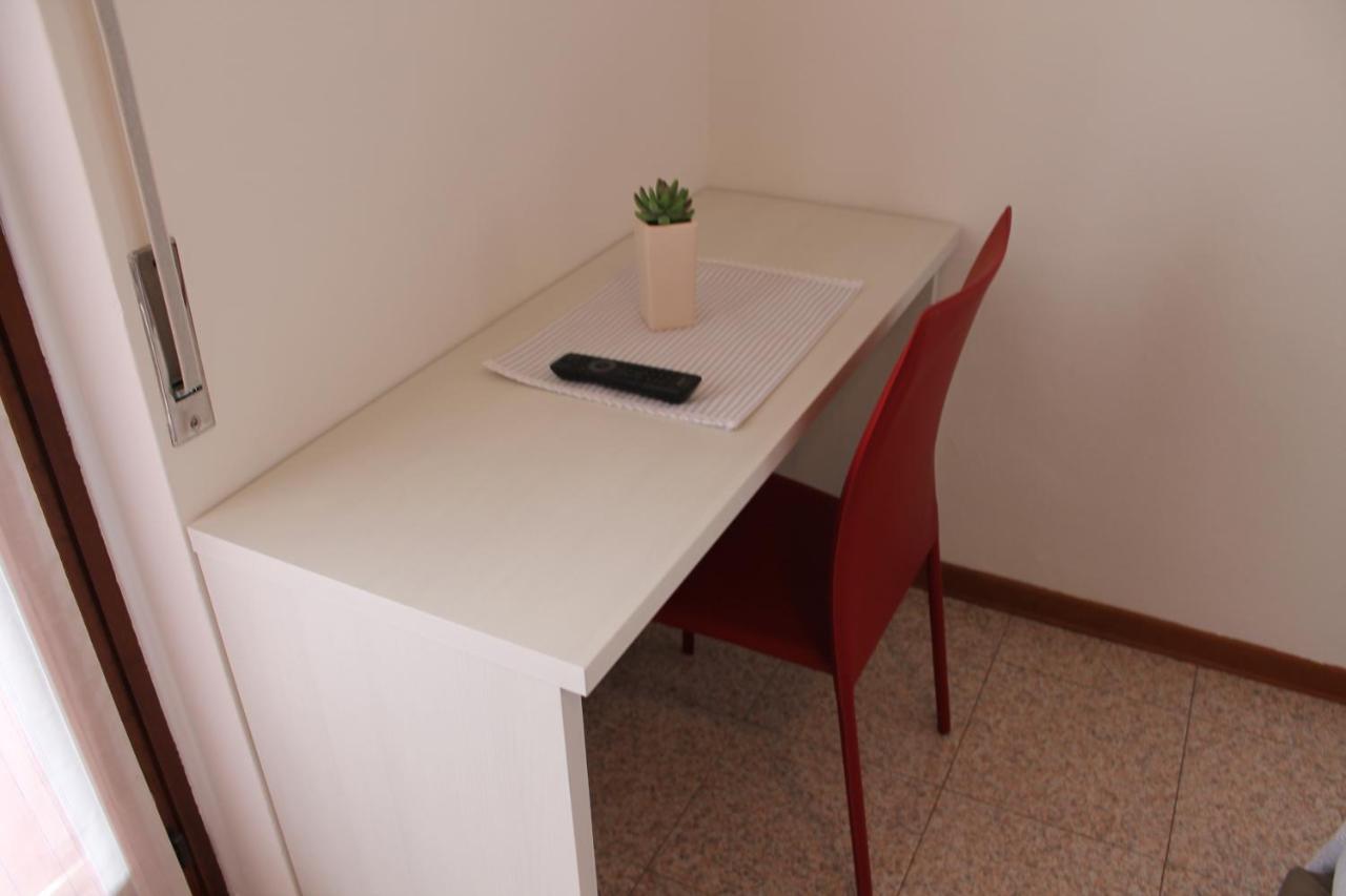 Hotel O'Scugnizzo 2 Belluno Luaran gambar