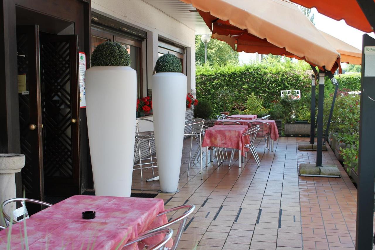 Hotel O'Scugnizzo 2 Belluno Luaran gambar